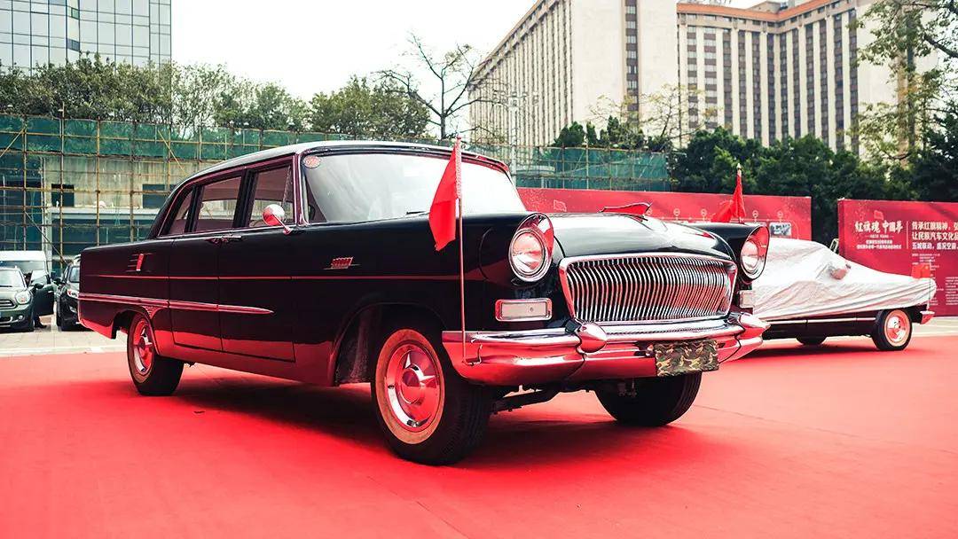 这红旗旗舰近6m长 60多年没谁敢不服?_搜狐汽车_搜狐网