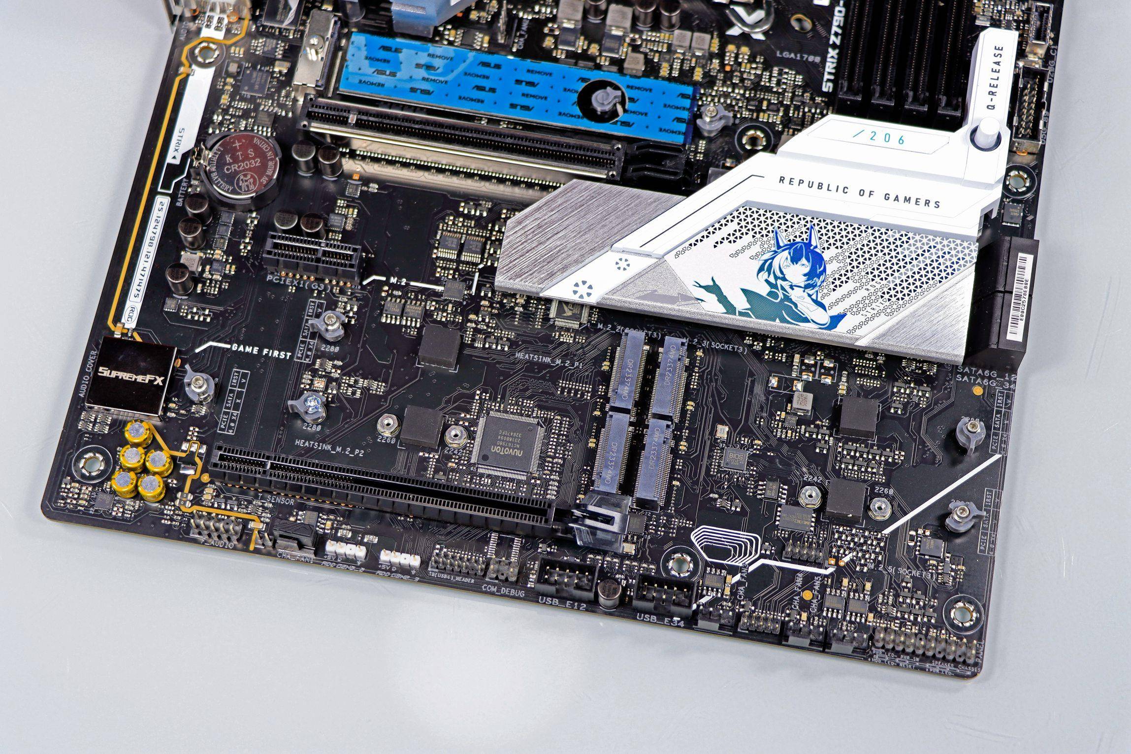 全新迭代升级的华硕 z790 吹雪 s,更加值得购买!_供电_接口_主板