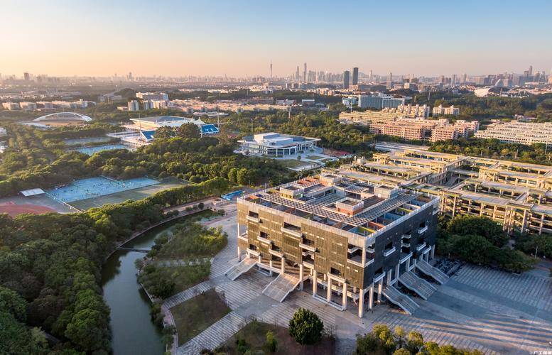 广东工业大学是211大学吗?非211之名的卓越学府之路
