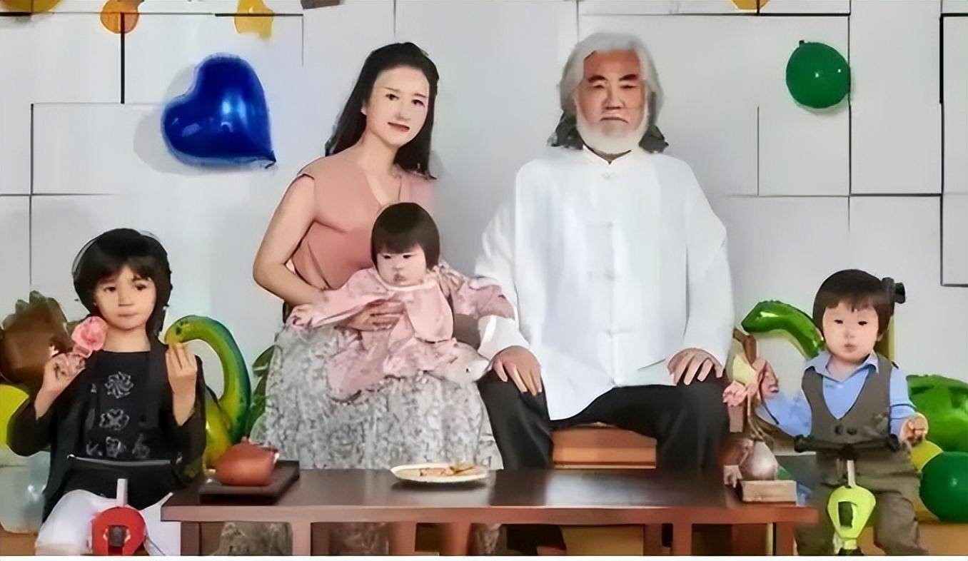 张纪中的三个老婆图片