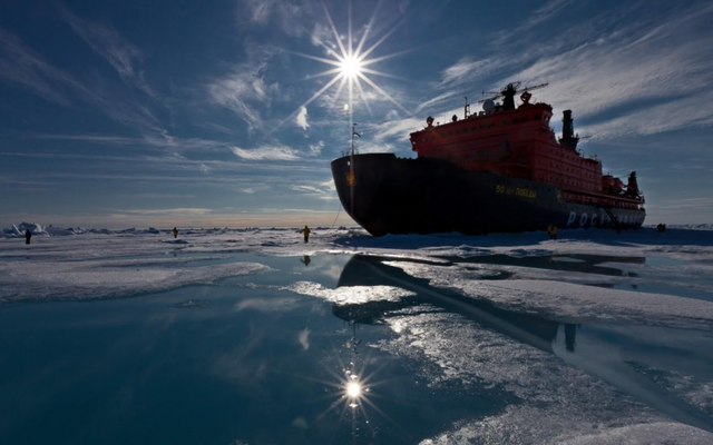 咚咚咚!美军"大家伙"撞击北极冰层,中俄默契配合布下大网_地区_俄罗斯