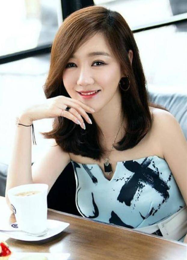 原创20年过去粉红女郎主演变化有人成中戏老师有人皈依佛门