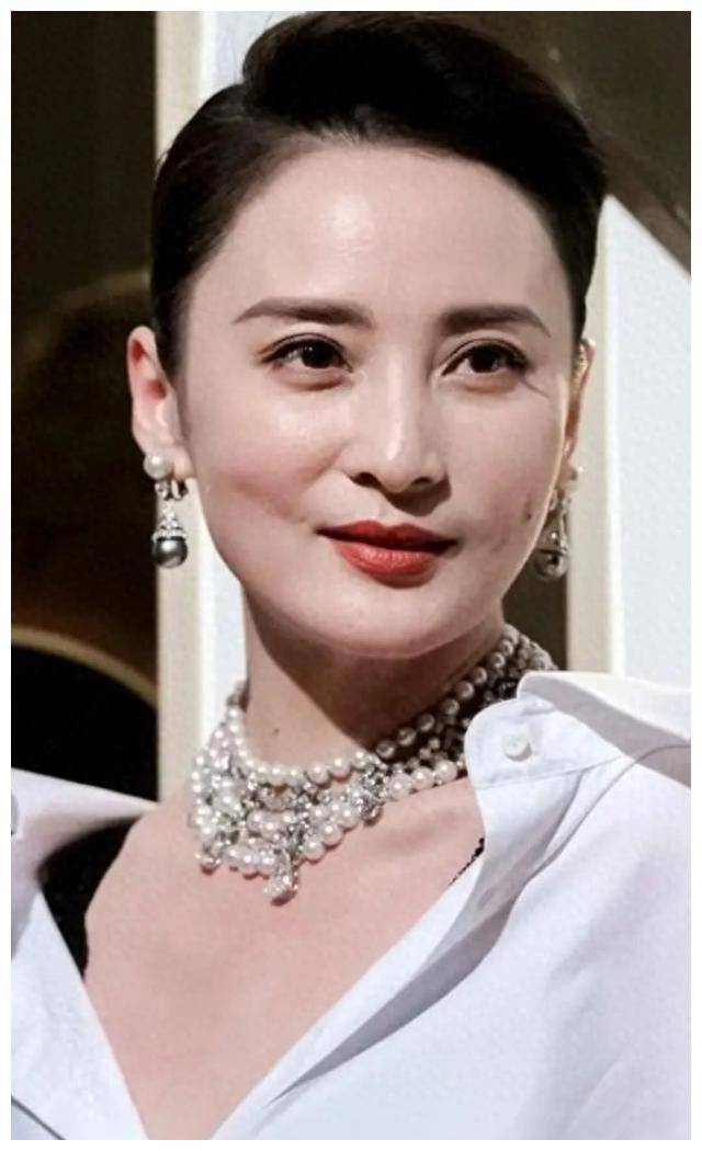 《草木人间》蒋勤勤封后引热议,传承光芒,开启新时代!_电影_浙江_成功