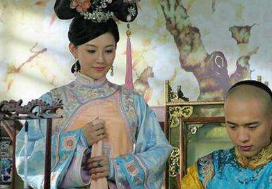 原创顺治皇帝为何会将万千宠爱集董鄂妃这一位女子身上