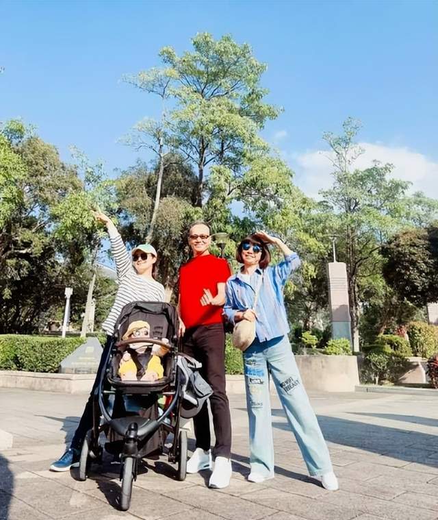 为了看到儿子笑,任家萱透露自己会更努力地笑着,而当自己看见儿子开心