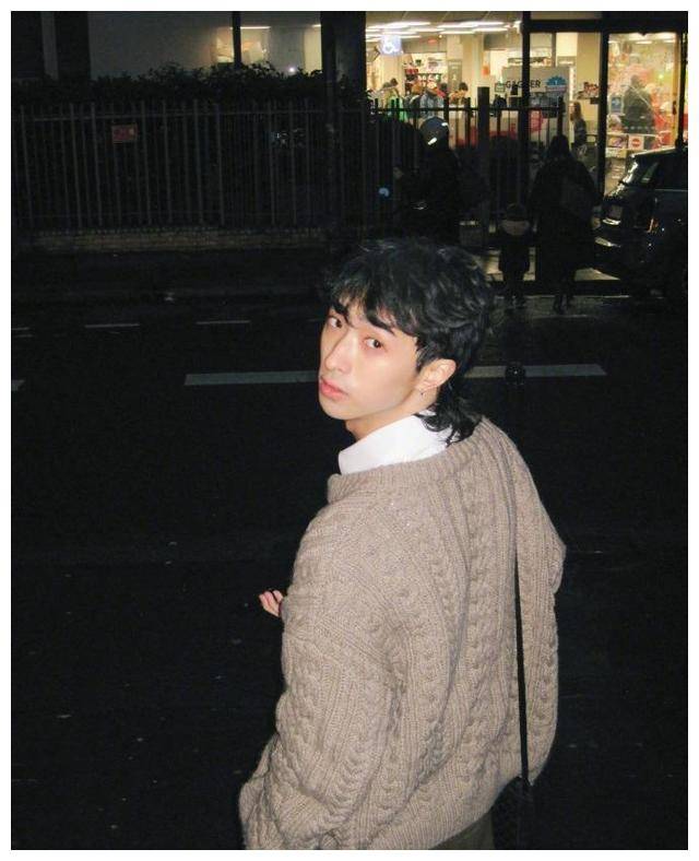 原创伊能静正式为儿子恩利取名庾澄庆再忍不住就给钱