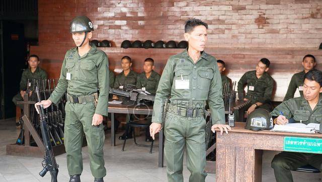 原创当兵是无比光荣极其崇高的一件事为什么泰国人却不爱服兵役