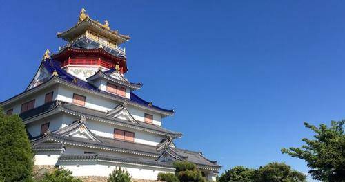 发现麾下总计有120名武士违反他的命令,没有携带家眷一同入住城下町