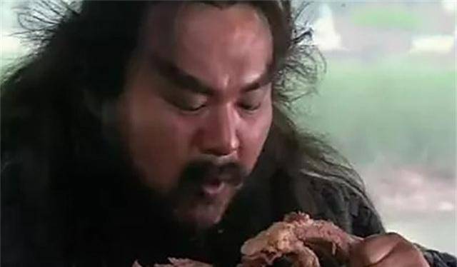 原创武松上景阳冈喝了18碗酒4斤牛肉放到现在得多少钱