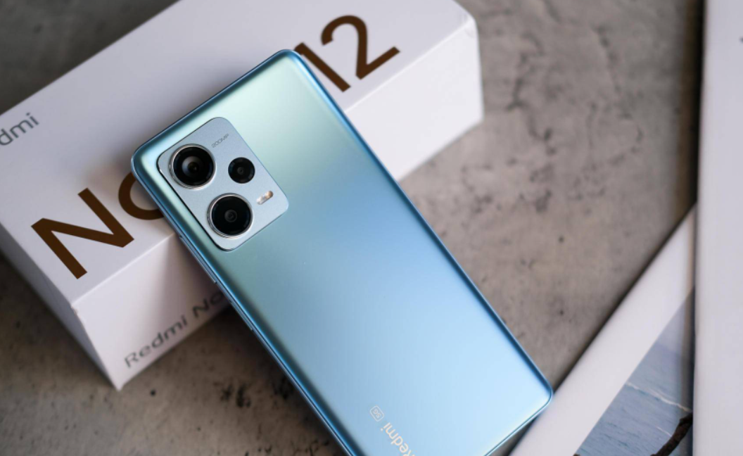 原创揭秘红米999元手机的性价比背后实用与存储如何双重诱惑消费者