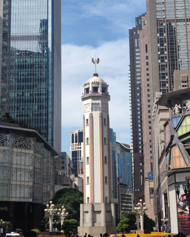 建议收藏_文化_解放碑_崖洞