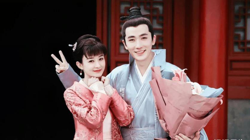 原创要像演员朱一龙先生一样做好自己尊重他人