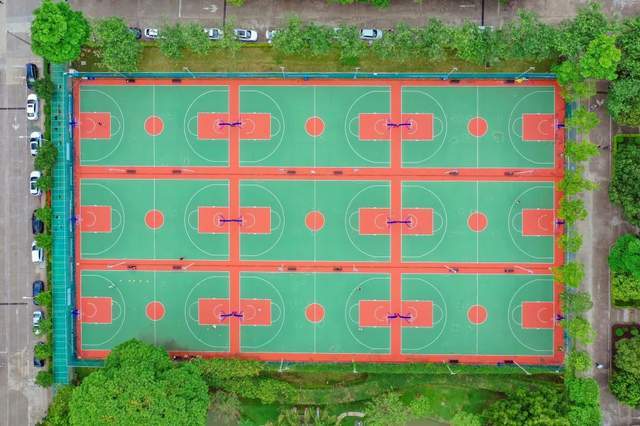 校园校道教学科研楼新饭堂四人间宿舍博爱湖青春广场学校大门校园全景