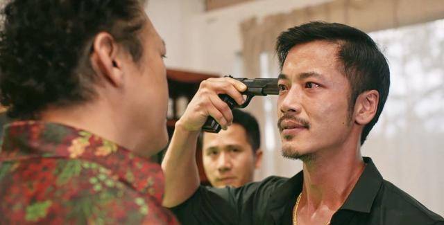 张颂文,赵龙浩,周云峰等实力派演员的演技没有什么大问题,但最大的