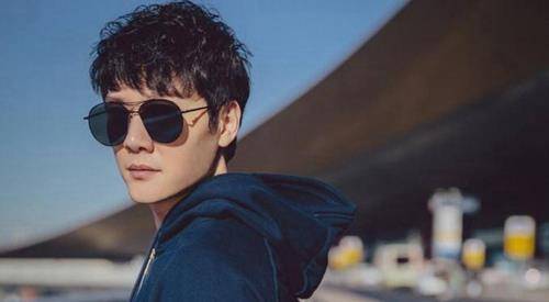 冯绍峰谈过几个女友 为啥最终选择赵丽颖闪婚闪离_杨幂_冯叔_宣传