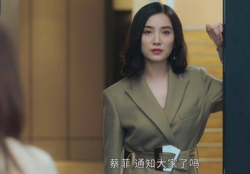 原创从河神到盛装换脸式演技终被认可这位女演员火了