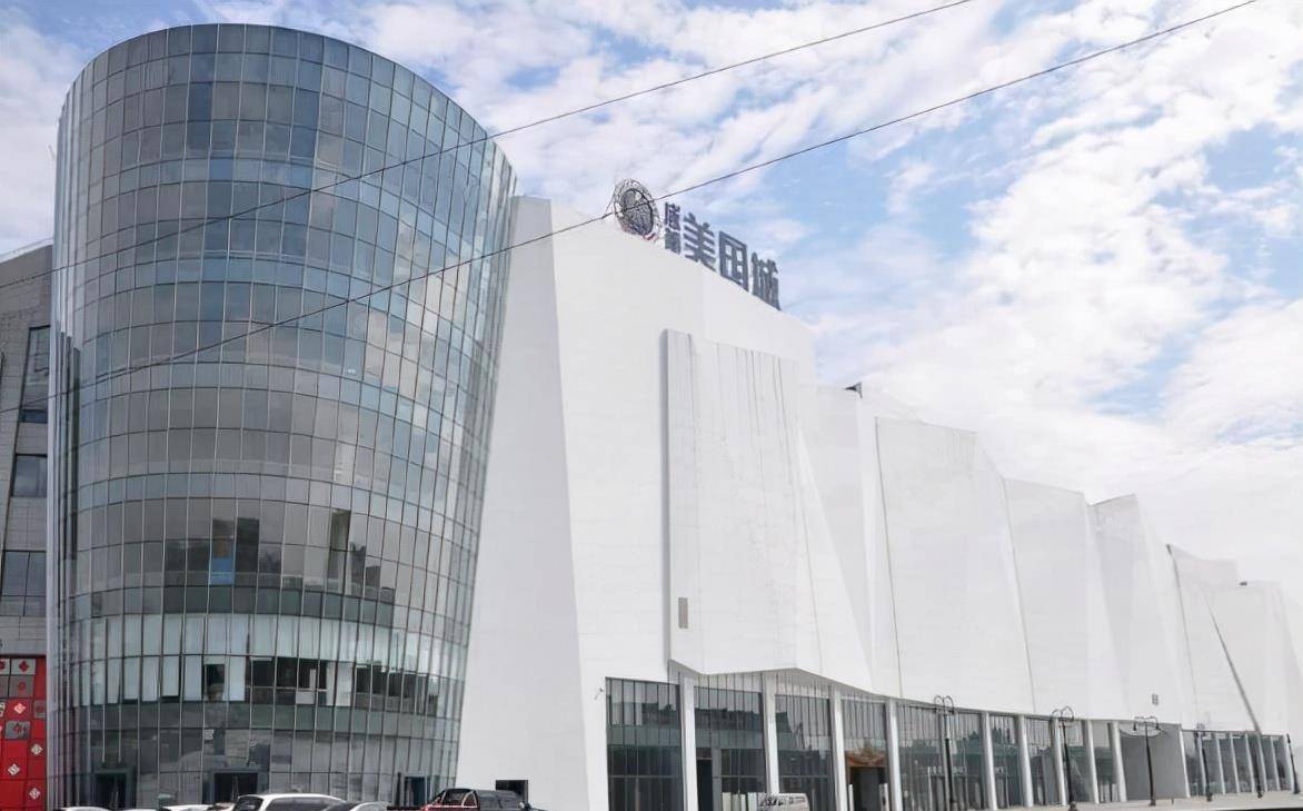 小编希望全国的烂尾楼,都能像成都的美国城一样,能够奇迹般的复工.