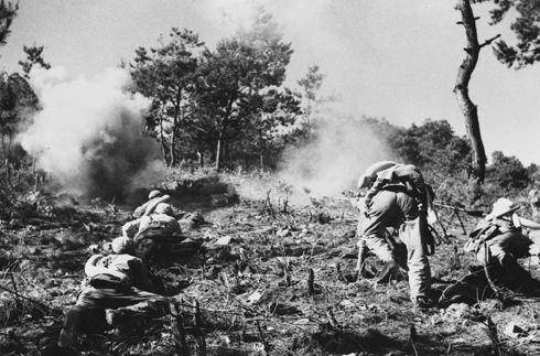 指挥员正心急如焚,战场上突然出现的一幕却让他大喜过望!_王其银_敌人