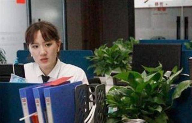 杭州年轻美女保镖:年薪36万,老板给的小费超过一个月工资_冯钰洁_工作