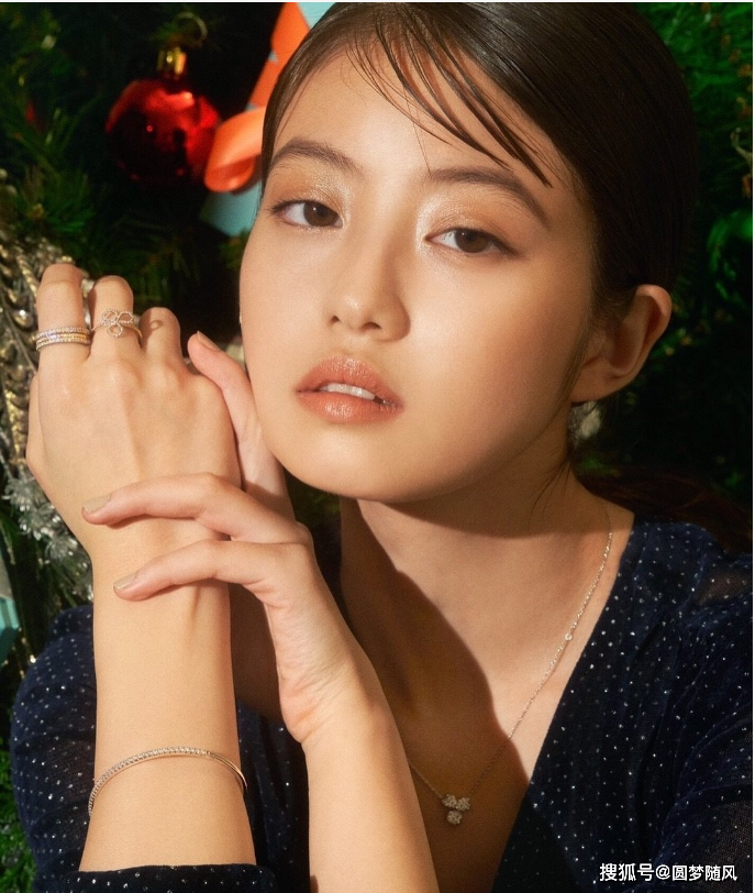 日系美女今田美樱写真誉为氧气小美女看看艺人的非凡风采