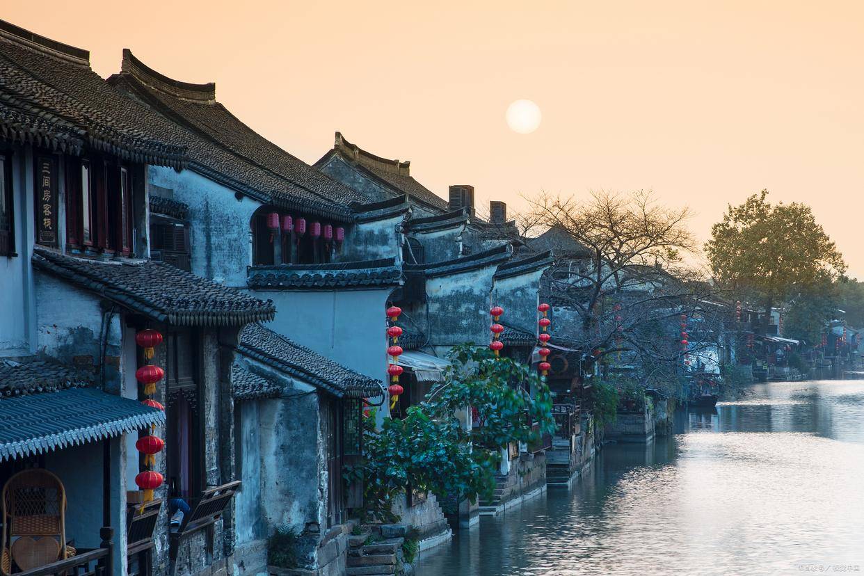 去乌镇苏州4天3夜报价跟团,报团去乌镇苏州四日游大约多少钱_杭州