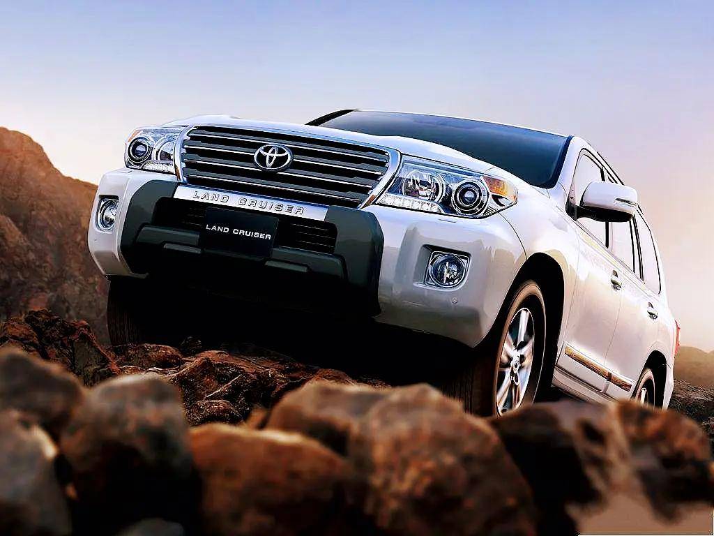 mk ii越野车运回了日本进行研究,之后丰田汽车按照日本军方要求,通过