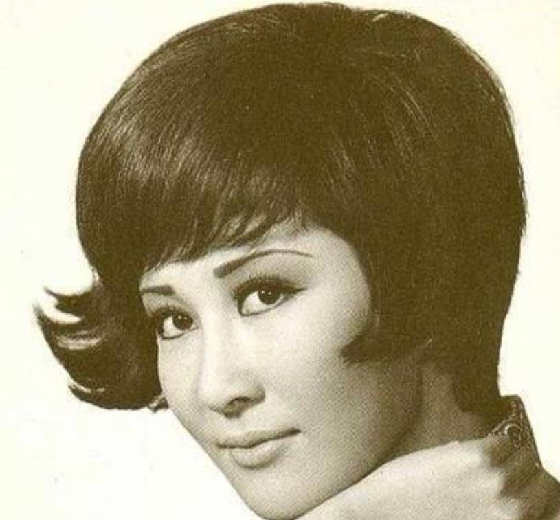 李小龙是她的挚爱向华强娶她为妻丁佩的一生令人羡慕