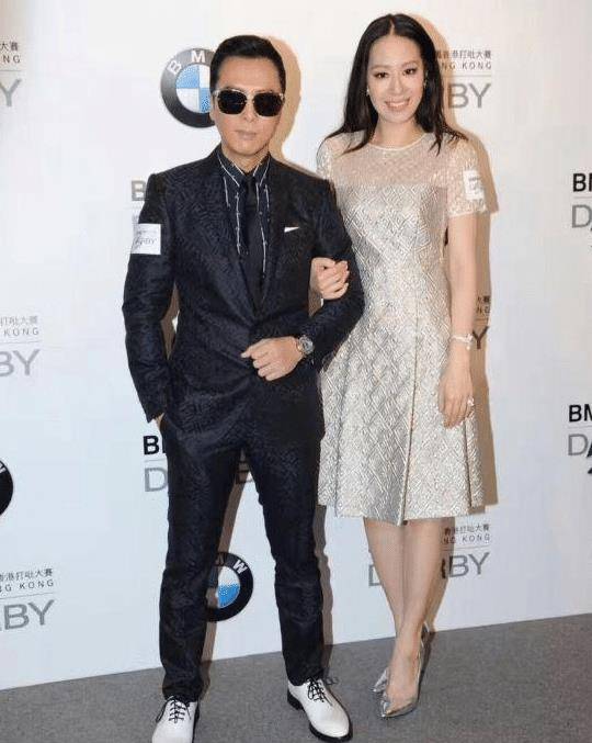 吃软饭的3位男明星妻子都身价过亿最后一位还是老戏骨