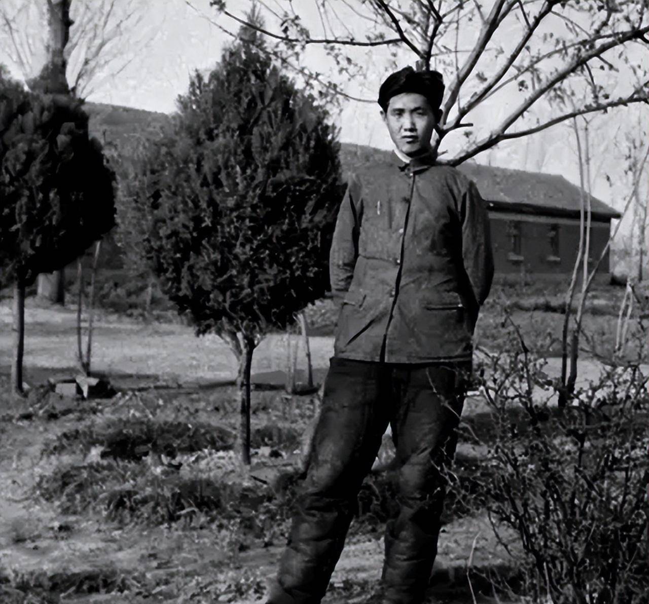 刘学保教材中的英雄伪装了18年骗局拆穿后被判无期徒刑