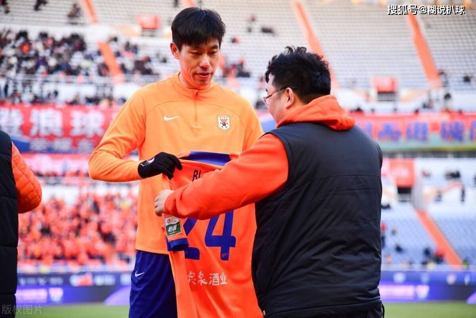 3人该送走,3人需调整,1人能成国足主力_球员_吴兴涵_位置