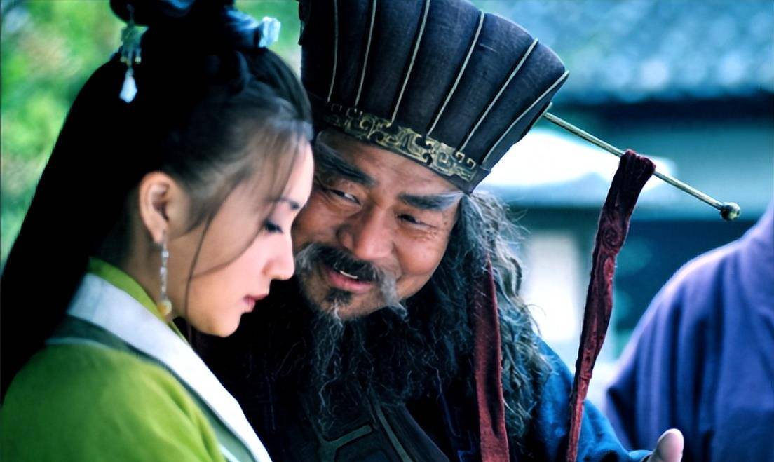 如今却成为了现代人的一个梗_吕布_宦官_貂蝉