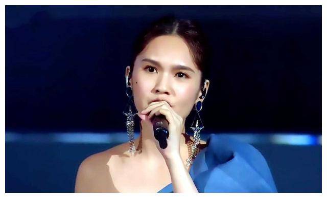 夫妻同林鸟李荣浩救杨丞琳情难挡隔阻