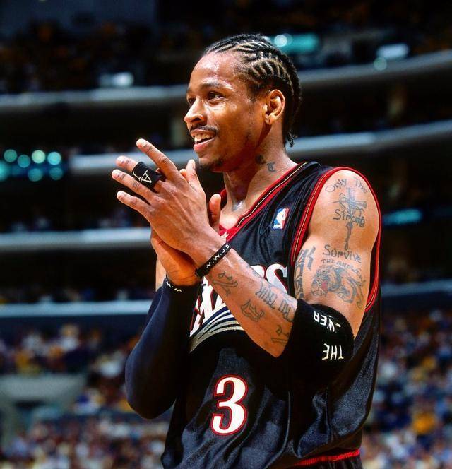 该片由讲述了艾弗森是如何通过一己之力彻底改变了nba的文化.