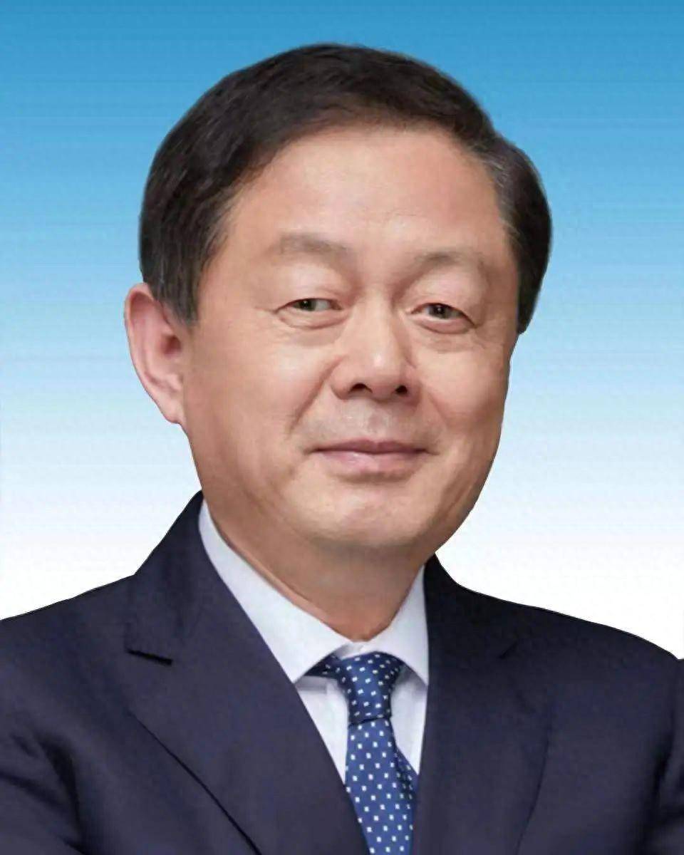 熊建明代表凝聚全球赣商力量助推江西高质量发展