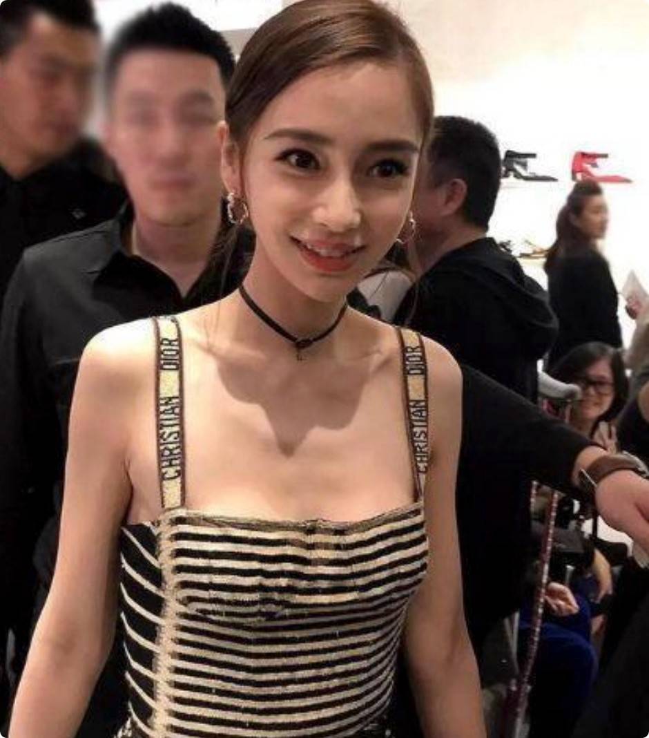 原创小日子童瑶打破畸形审美小肚子和赘肉又怎样美女不该被标准化
