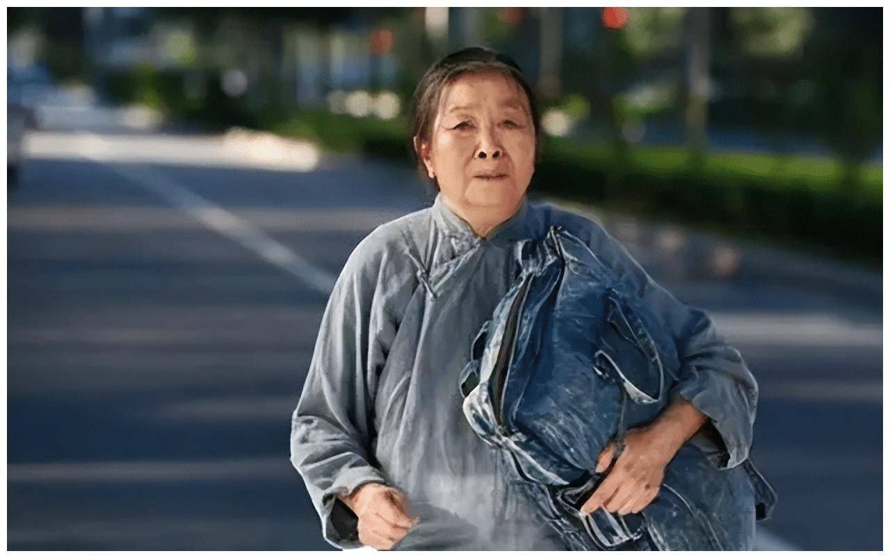 "丑娘"张少华:人丑心更丑,年轻时做下恶事,晚年孤独终生_母亲_奶奶