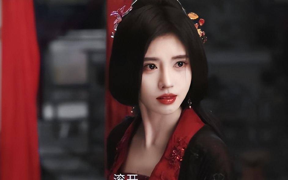 两个人演一个角色,鞠婧祎与郑合惠子同框,谁有女主相,一目了然_上官芷