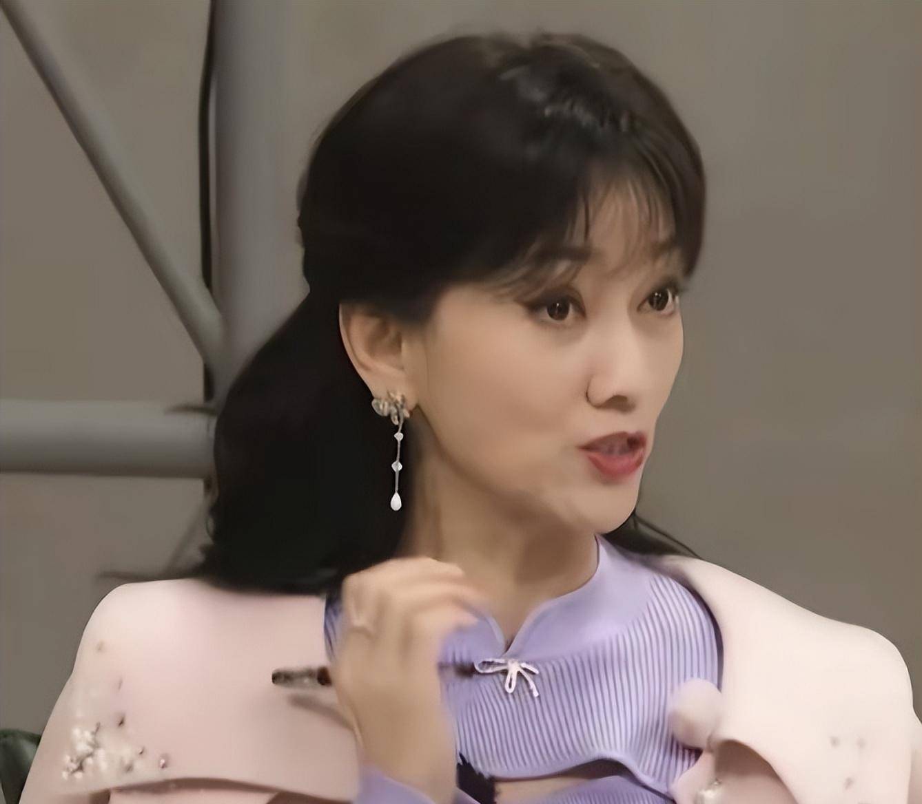 原创不要看如今的叶童不修边幅当年的她漂亮到关之琳都被比下去了