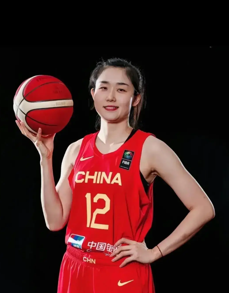 原创中国女篮巴黎奥运会一战后这三位球员会选择退役球迷十分可惜