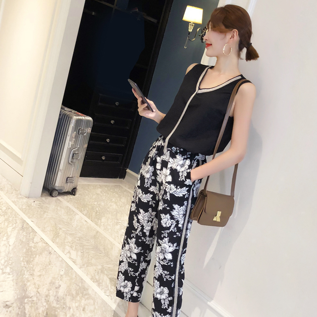 原创时尚洋气又显高瘦的套装搭配是小个子女生的福音哦