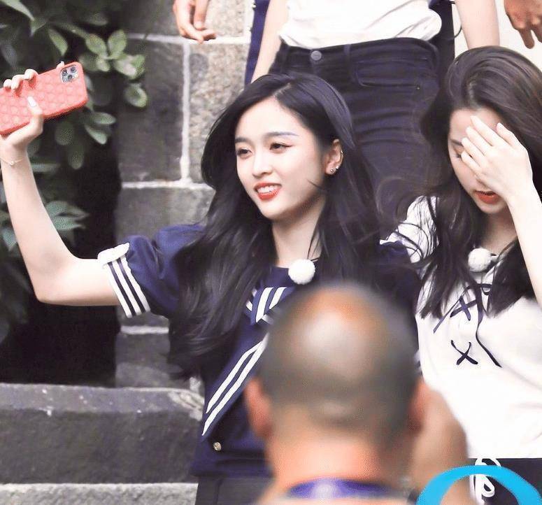 原创跑男欧阳娜娜吴宣仪同框简直不要太养眼baby这次真的输了