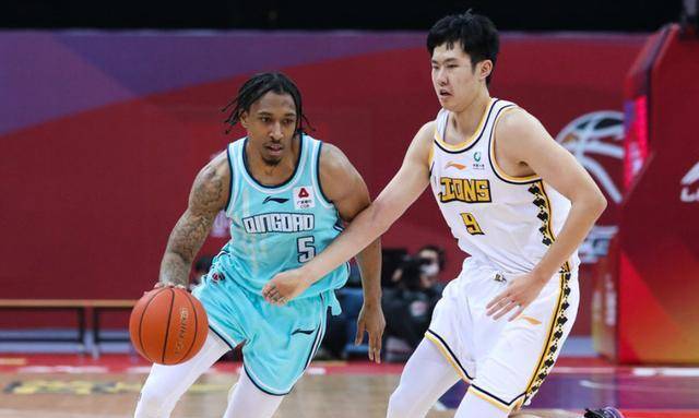 辽宁男篮迎来强大援助新外援正式注册杨鸣盼横扫广东宏远