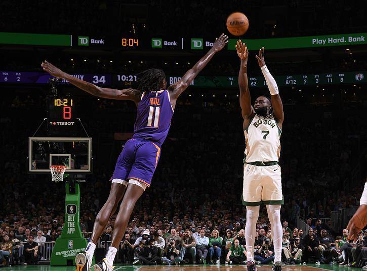 五虎93 31,塔图姆26 5 5,湖人收大礼,西部第八易主_布朗_比尔_杜兰特