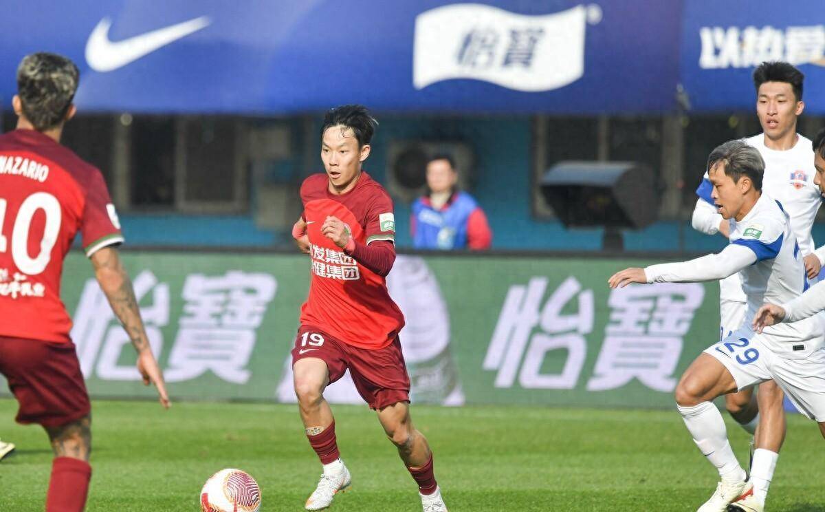 韩国人对19号的喜爱溢于言表_河南_伊琳_球员