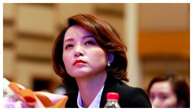 密春雷承诺赠予董卿名分,无论代价,满足一切要求!_姐姐_故事_事业