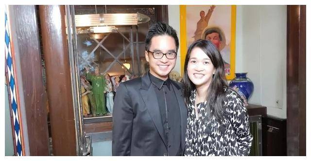 她才是顶级名媛,哥哥千亿富豪,丈夫百亿富豪,爷爷创立了周大福_郑志雯