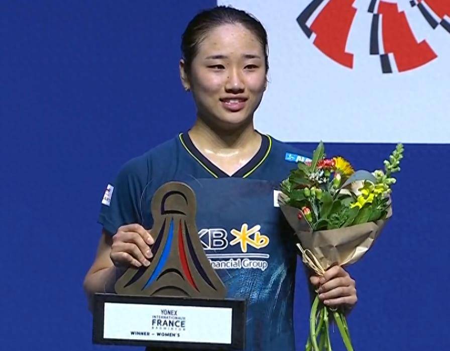 半路杀出一个程咬金,羽毛球巴黎奥运女单金牌,f4都没戏了_马林_受伤