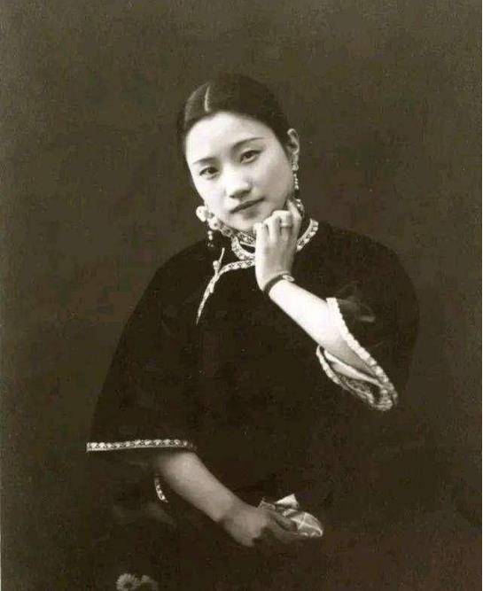 原创梁启超给徐志摩和陆小曼的证婚词最复杂最另类最奇葩的证婚词