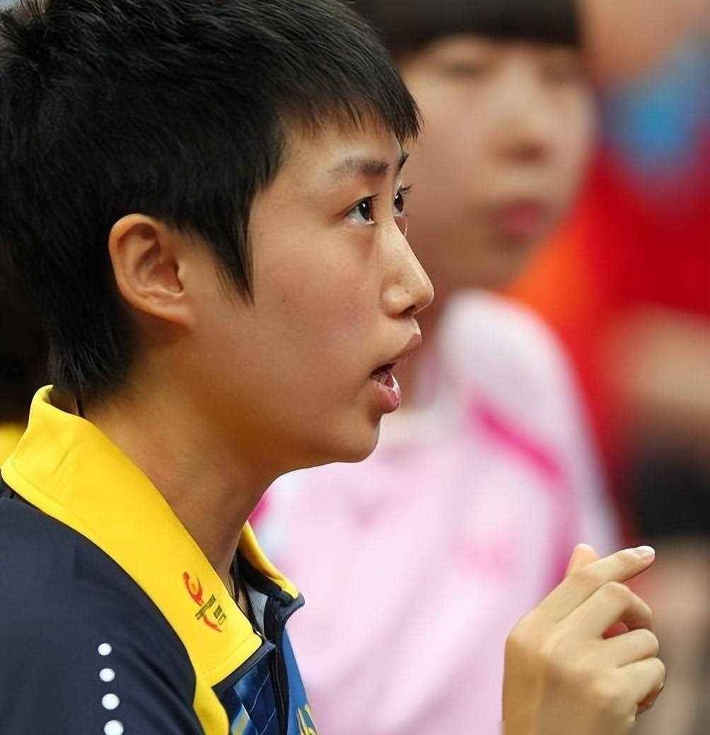 原创郭跃从开除阴影走出转型金融并美丽长发退役