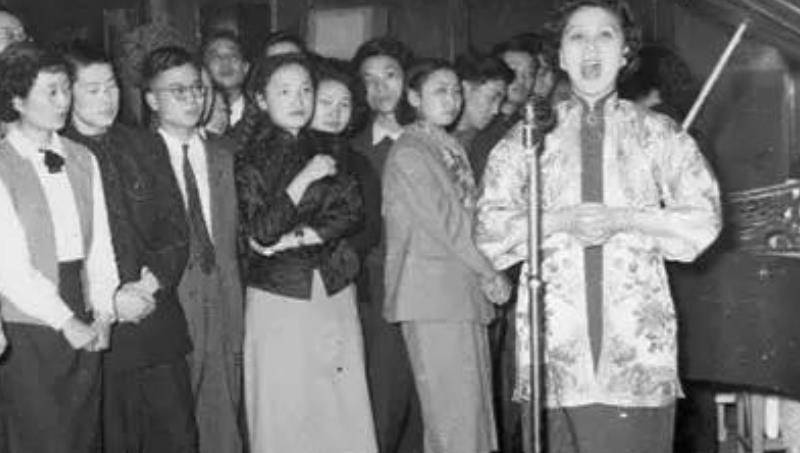 夫人,金庸的表姐,晚年住60平米旧公寓,靠退休金度日_蒋英_女儿_查品珍